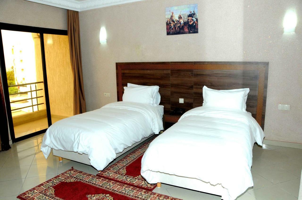 Hotel Al Madina Safi Exterior photo